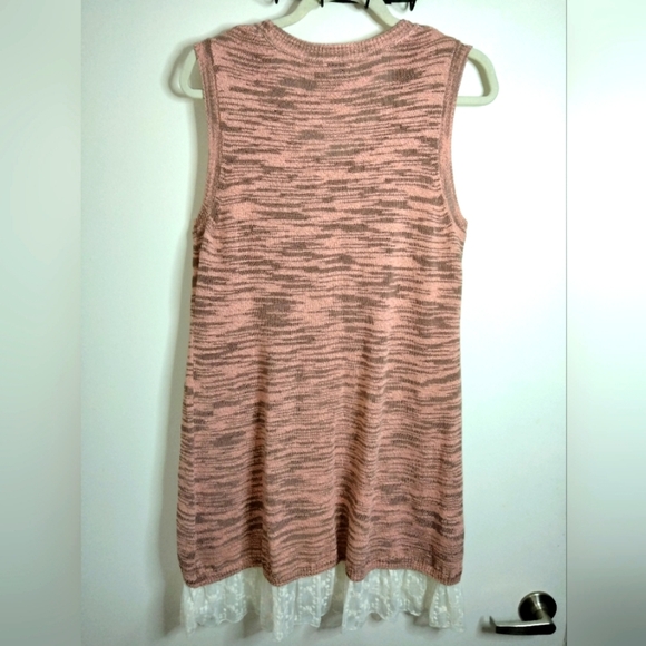 LOGO by Lori Goldstein (Size M) Pink Knit & Lace Trim Sweater Vest Tunic - Picture 8 of 9